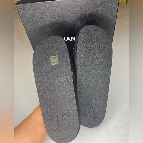 NEW CHANEL WOMENS BRAIDED KNIT METALLIC CC SLIDES SZ EU 39 - Picture 9 of 12